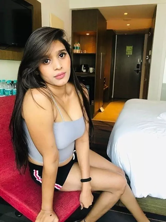 कॉल गर्ल्स सर्विस  हिरामंडलम